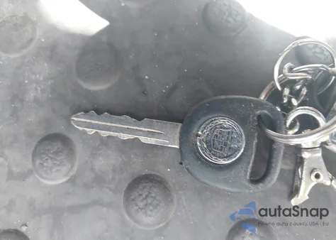 2005 Cadillac Escalade Standard from USA, damaged, VIN 1GYEC63T65R154327